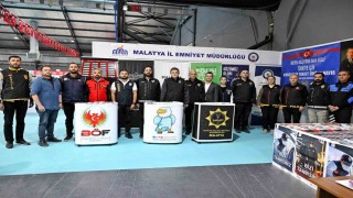 Malatya Kitap Fuarında Emniyetten bilgilendirme standı
