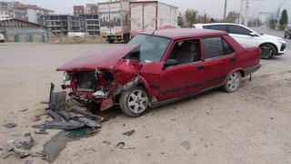 Malatyada iki araç çarpıştı: 2 yaralı