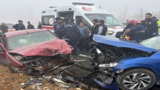 Malatyada iki otomobil çarpıştı: 5 yaralı