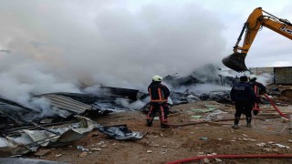 Malatyada inşaat işçilerinin kaldığı şantiyede yangın