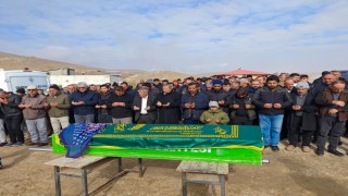 Malatyada kayıp olarak aranırken ölü bulunan kadın defnedildi