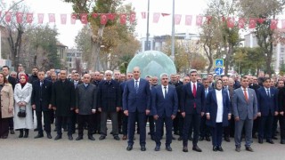 Malatyada Öğretmenler Günü Kutlanıyor