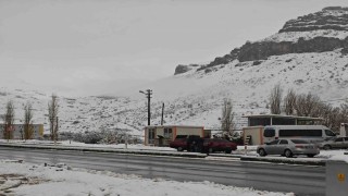 Malatyada sağanak ve kar yağışı etkili oluyor