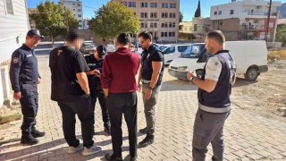 Mardinde okul çevreleri ve servis araçları denetlendi