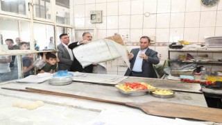 Mehmet Kuş, bir fırının zimem defterini satın aldı