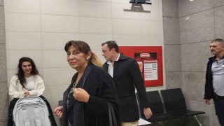 Melek Baykal, Jess Molhonun boşanma davasında tanık olarak dinlendi