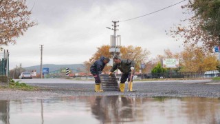 Menteşe Belediyesi kuvvetli yağış uyarısı öncesi hazırlıklarını yaptı