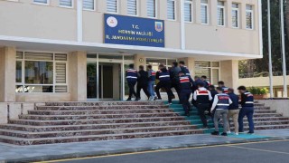 Mersinde aranan şahıslar operasyonu: 34 şüpheli tutuklandı