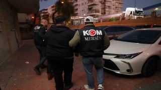 Mersindeki rüşvet operasyonunda 6sı gümrük memuru 11 kişi tutuklandı