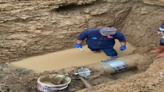 Merzifonun eskiyen içme suyu hattı patlak verdi: Bir ayda 107 su arızası yaşandı