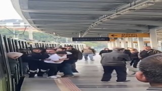 Metroda koltuk tartışması