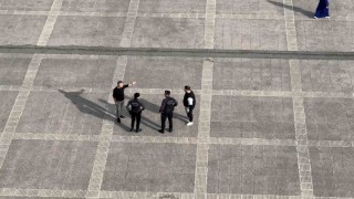 Meydandaki yumruklu kavgayı polis büyümeden önledi