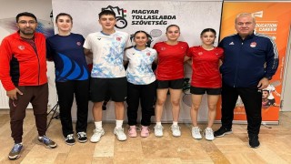 Milli badmintoncular Avrupada yarı finalde