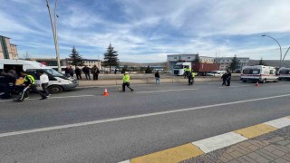 Minibüsün çarptığı yaşlı adam kurtarılamadı