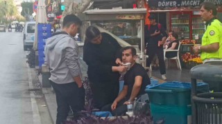 Motosiklete çarpmamak için frene bastı, devrilen motosikletten yola savruldu: 1 yaralı