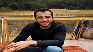 Motosikleti ile bariyerlere çarpan üniversite öğrencisi hayatını kaybetti