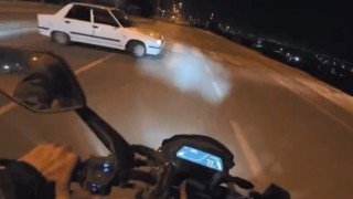 Motosikletli çiftin kaza anı kamerada