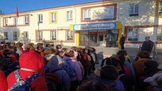 Müdür Hasan Kilitci: Bayrak törenleri, milli değerlerimizle bağımızı güçlendiren özel anlardır