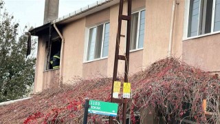 Muratlıda ev yangını: 1 kişi dumundan etkilendi