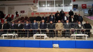 Muşta 35 amatör spor kulübüne 2 milyon TL malzeme desteği