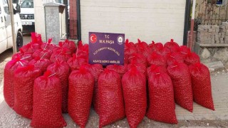 Mustafakemalpaşada hırsızlar 46 çuval ceviz ile yakalandı