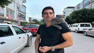 ‘Nasıl kaçmıyor diyenler olsa da ‘Duman sahibinin omzunda kenti turluyor