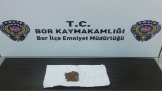 Niğdede uyuşturucu operasyonlarında 4 kişi tutuklandı