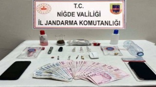 Niğdede uyuşturucu operasyonu: 3 şüpheli yakalandı