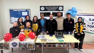 Öğrenci toplulukları stantlarda çalışmalarını tanıttı