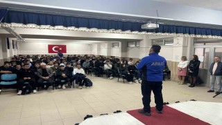 Öğrenciler afetler ve yangınlarla ilgili bilinçlendirildi