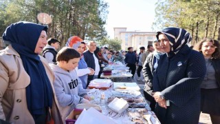 Öğrencilerden Filistine destek kampanyası