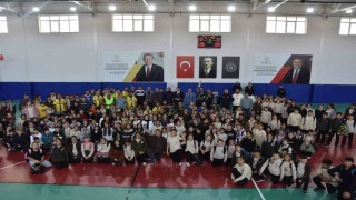 Öğretmenler hünerlerini filede sergiledi