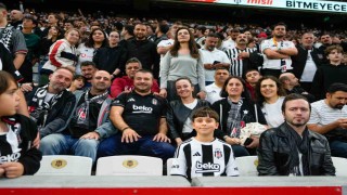 Öğretmenler, Tüpraş Stadyumunda ağırlandı