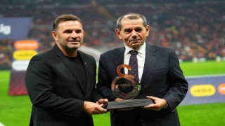 Okan Buruka 100. galibiyet plaketi verildi