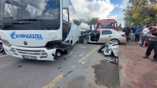 Önce yavaşlayan araca ardından karşı yönden gelen otomobile çarptı: 1 yaralı