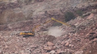 Orduda göçük altında kalan kamyon şoförü için yeniden arama çalışması başlatıldı