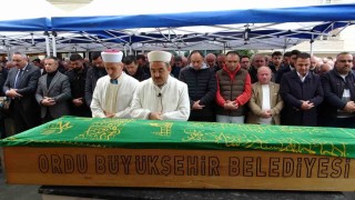 Orduda göçük altında kalan kamyon şoförü toprağa verildi