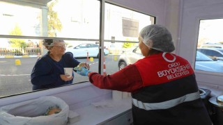 Orduda hastaneye gelen vatandaşlara çorba ikramı