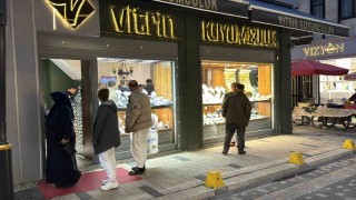 Orduda kuyumcu hırsızlığı: 2 milyon TLlik altını çalıp kayıplara karıştı