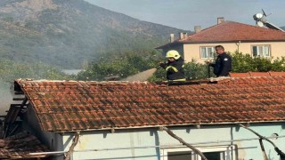 Ortacada ev ve ahır yangını