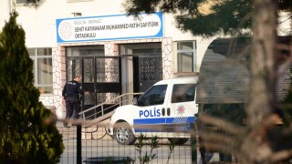 Ortaokul öğrencisine okulda elektrik çarptı