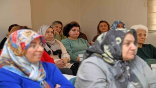 Osmangazi Belediyesinden Kadın ve Toplum başlıklı söyleşi