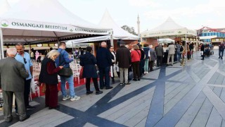 Osmangazi Kitap Fuarı 8inci gününde de doldu taştı