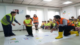 Osmangazi kreşlerinde miniklere iş güvenliği eğitimi
