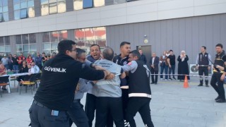 Osmaniye Eğitim ve Araştırma Hastanesinde afet tatbikatı gerçekleştirildi