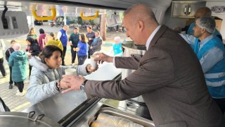 Osmaniye Müftüsü Taşcı Öğrencilere Çorba Dağıttı