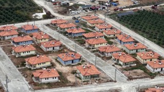 Osmaniyede 138 deprem köy konutu bir ay içinde teslim edilecek