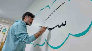 Osmanlı mirası hat sanatı Iraklı hattatın elinde hayat buluyor