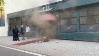 Otelde yangın paniği: 152 kişi tahliye edildi