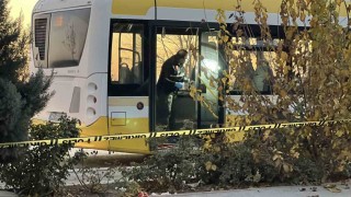 Otobüsteki bıçaklamanın sebebi yan baktın meselesi çıktı